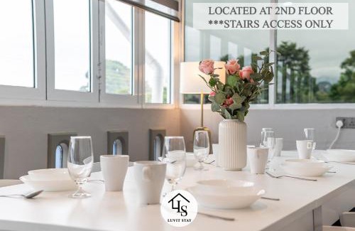 Taman Teh Teng Seng House | 9 mins to Ipoh Tambun-5-10pax Cozy 2nd Floor Suite
