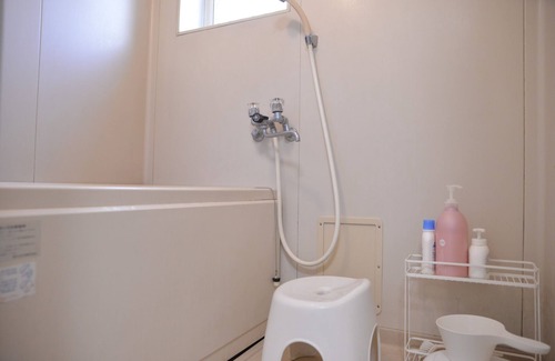 Minamikoiwa Apartment | 9 minutes on foot Calming and healing space Ja - Green House 101 / Edogawa-ku Tokyo
