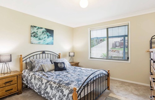 Dalmeny House | 9 Mummaga Way, Dalmeny