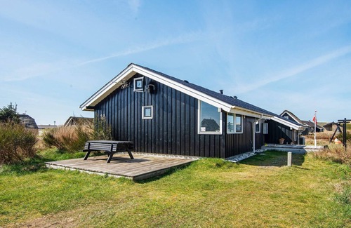 Vrist Strand House | 9 person holiday home in Harboøre-By Traum