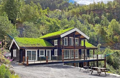 Geiranger House | 9 person holiday home in Geiranger-By Traum