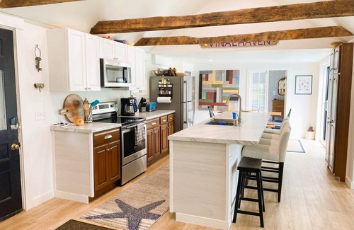 Vinalhaven House | 9 Round the Mountain Road