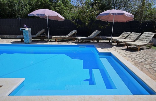Labin Other | 90 m² Accommodation ∙ 3 bedrooms ∙ 7 guests
