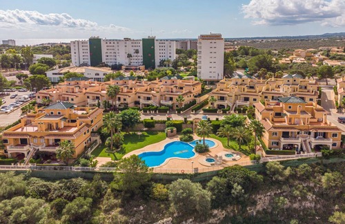 Calas de Mallorca Apartment | 90 m² Apartment ∙ 2 bedrooms ∙ 4 guests