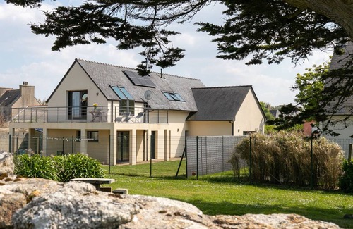 Brignogan-Plage Apartment | 90 m² Apartment ∙ 3 bedrooms ∙ 4 guests