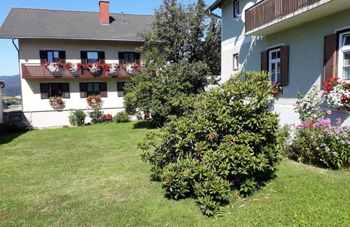 Strallegg Apartment | 90 m² Apartment ∙ 2 bedrooms ∙ 4 guests