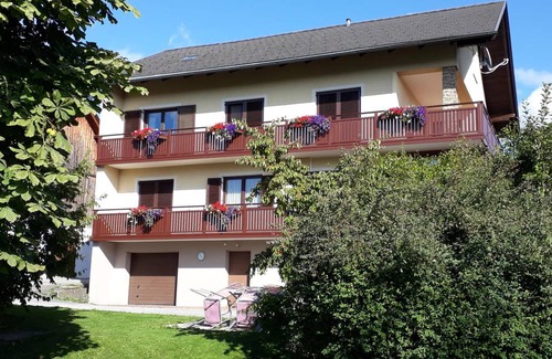 Strallegg Apartment | 90 m² Apartment ∙ 2 bedrooms ∙ 4 guests
