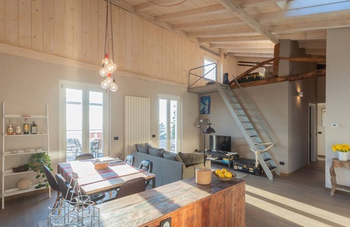 Brunate Apartment | 90 m² Apartment ∙ 2 bedrooms ∙ 4 guests