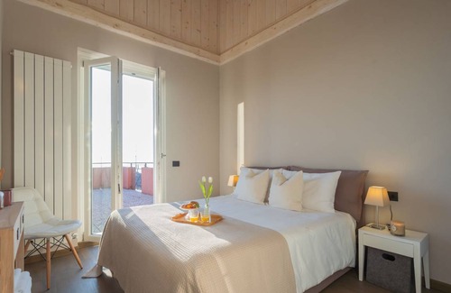 Brunate Apartment | 90 m² Apartment ∙ 2 bedrooms ∙ 4 guests