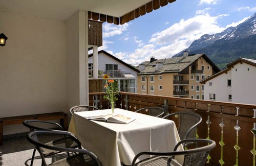 Silvaplana Apartment | 90 m² Apartment ∙ 3 bedrooms ∙ 6 guests