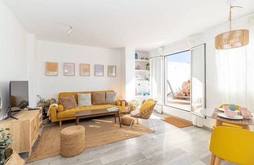 Campanar Apartment | 90 m² Apartment ∙ 1 bedroom ∙ 3 guests