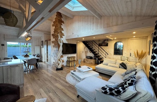 Cabourg Ski Chalet | 90 m² Chalet ∙ 3 bedrooms ∙ 5 guests