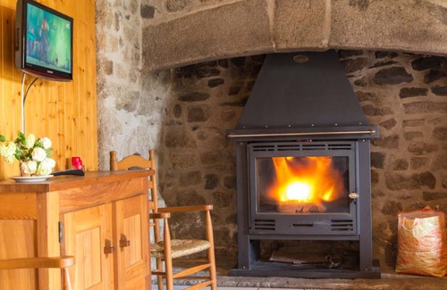 Chaulhac House | 90 m² Gîte ∙ 3 bedrooms ∙ 7 guests