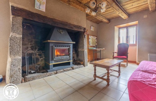 Vervialle House | 90 m² Gîte ∙ 3 bedrooms ∙ 6 guests