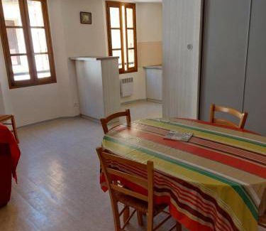 Pezilla-de-Conflent House | 90 m² House ∙ 2 bedrooms ∙ 7 guests