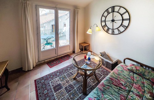 Servian House | 90 m² House ∙ 2 bedrooms ∙ 4 guests