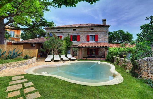 Liznjan House | 90 m² House ∙ 2 bedrooms ∙ 5 guests