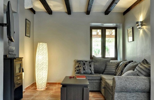 Liznjan House | 90 m² House ∙ 2 bedrooms ∙ 5 guests