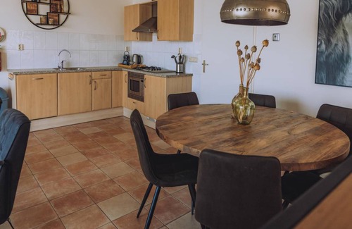 Municipality of Uitgeest House | 90 m² House ∙ 3 bedrooms ∙ 6 guests