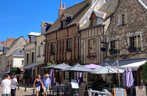 Amboise House | 90 m² House ∙ 3 bedrooms ∙ 6 guests
