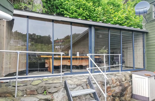 Mandal House | 90 m² House ∙ 3 bedrooms ∙ 6 guests