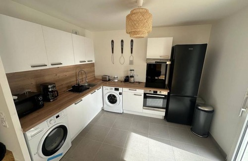 Asnieres-sur-Seine Resort | 90 m² Private room ∙ 1 bedroom ∙ 4 guests