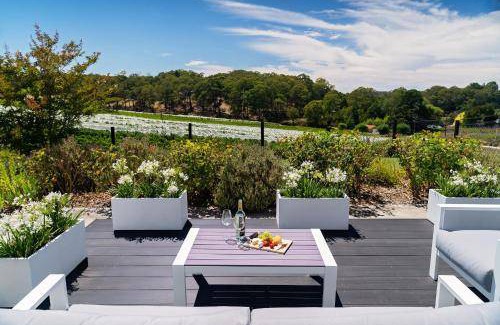 Crafers Villa | 90 m² Villa ∙ 2 bedrooms ∙ 4 guests