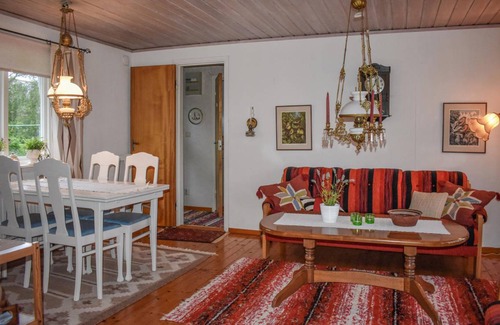 Falkvik House | 90 m² House ∙ 3 bedrooms ∙ 6 guests