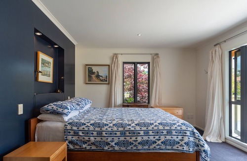 Kaiteriteri House | 90 SECONDS TO THE BEACH!!!