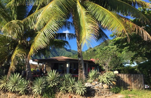 Papeto'ai Villa | 900 m² Villa ∙ 3 bedrooms ∙ 6 guests