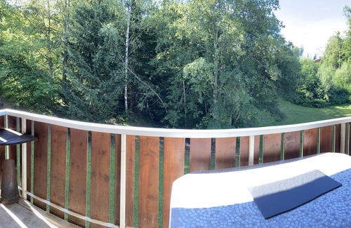 Araches-la-Frasse Apartment | 90m2 apartment in Les Carroz 3 bedrooms for 8 people
