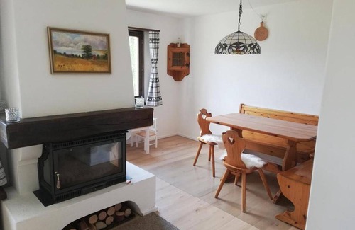 Tschierv Apartment | 91 m² Apartment ∙ 2 bedrooms ∙ 4 guests