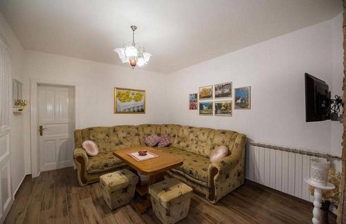 Daruvar House | 91 m² House ∙ 2 bedrooms ∙ 8 guests