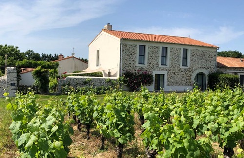 Chateau-Thebaud Cottage | 92 m² Cabin ∙ 3 bedrooms ∙ 6 guests