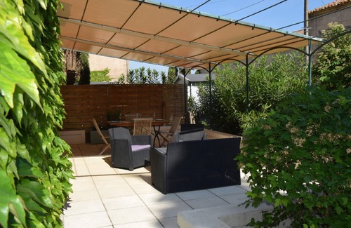 Capestang House | 92 m² Gîte ∙ 2 bedrooms ∙ 4 guests