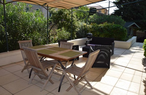 Capestang House | 92 m² Gîte ∙ 2 bedrooms ∙ 4 guests