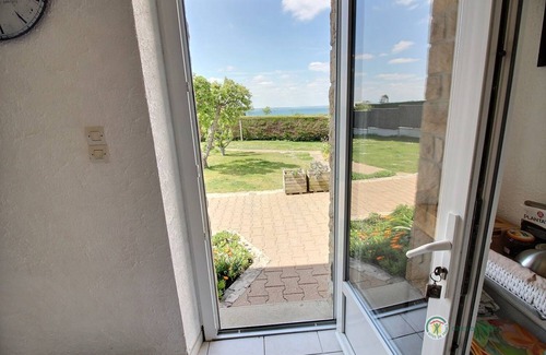 Planguenoual House | 92 m² Gîte ∙ 4 bedrooms ∙ 6 guests