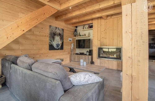 Saint-Sorlin-d'Arves House | 93 m² Gîte ∙ 3 bedrooms ∙ 10 guests