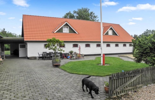 Sønder Felding Apartment | 95 m² Apartment ∙ 2 bedrooms ∙ 6 guests