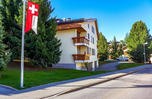 Surlej Apartment | 95 m² Apartment ∙ 3 bedrooms ∙ 6 guests