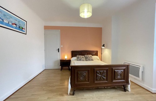 Arbonne House | 95 m² Gîte ∙ 2 bedrooms ∙ 5 guests