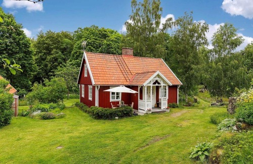 Hastveda House | 95 m² House ∙ 2 bedrooms ∙ 4 guests