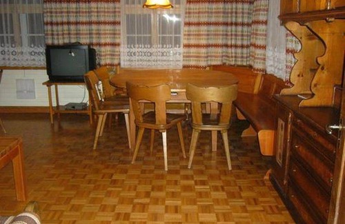 Hohenrain Apartment | 96 m² Apartment ∙ 2 bedrooms ∙ 5 guests