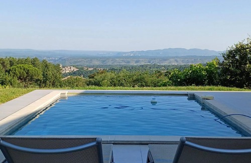 Tauriers House | 96 m² House ∙ 3 bedrooms ∙ 6 guests