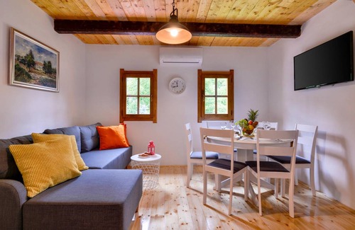 Sveti Ivan Zelina House | 96 m² House ∙ 3 bedrooms ∙ 6 guests