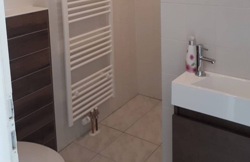 Ursensollen Apartment | 98qm-große Ferienwohnung in Einzellage im idyllischen Thonhausen