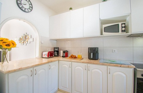 Areias Dos Moinhos Ski Chalet | 99 ADM Casa Mendes Fabulous townhouse with shared pool