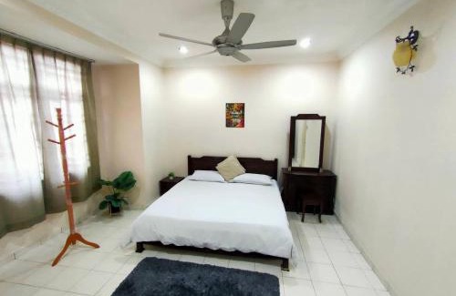 Teluk Intan House | 99 homestay teluk intan 5 min to Leaning Tower