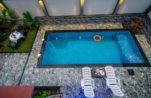 Karla Villa | 9BHK WHISTERIA VILLA
