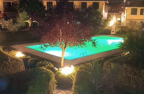 Raffa Apartment | A 10-minute walk from Lake Garda, quiet area, a playground 80 m